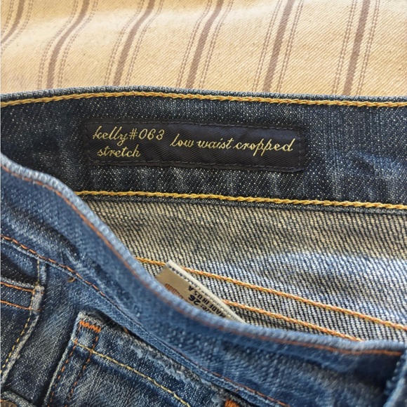 Citizens of Humanity Capri Jeans Size 26 Cropped Flare Premium Denim Made in USA - Picture 3 of 9